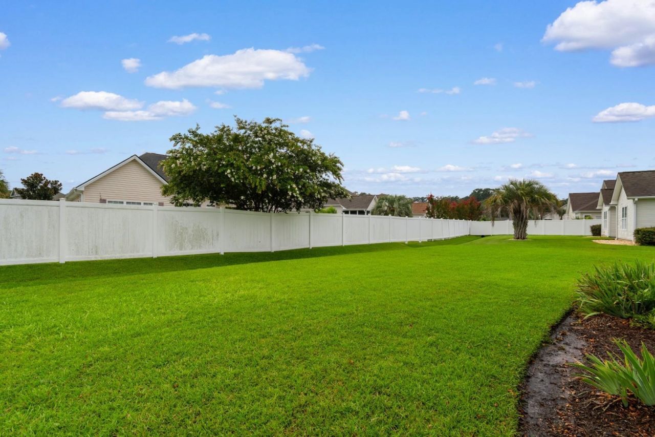 214 Southern Breezes Circle  Photo 31