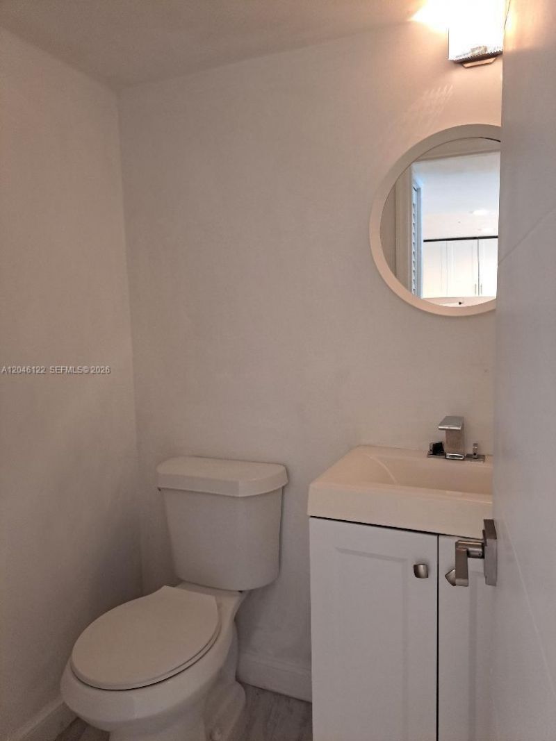 1801 S Ocean Dr , Unit 333, Hallandale Beach, FL 33009 Photo