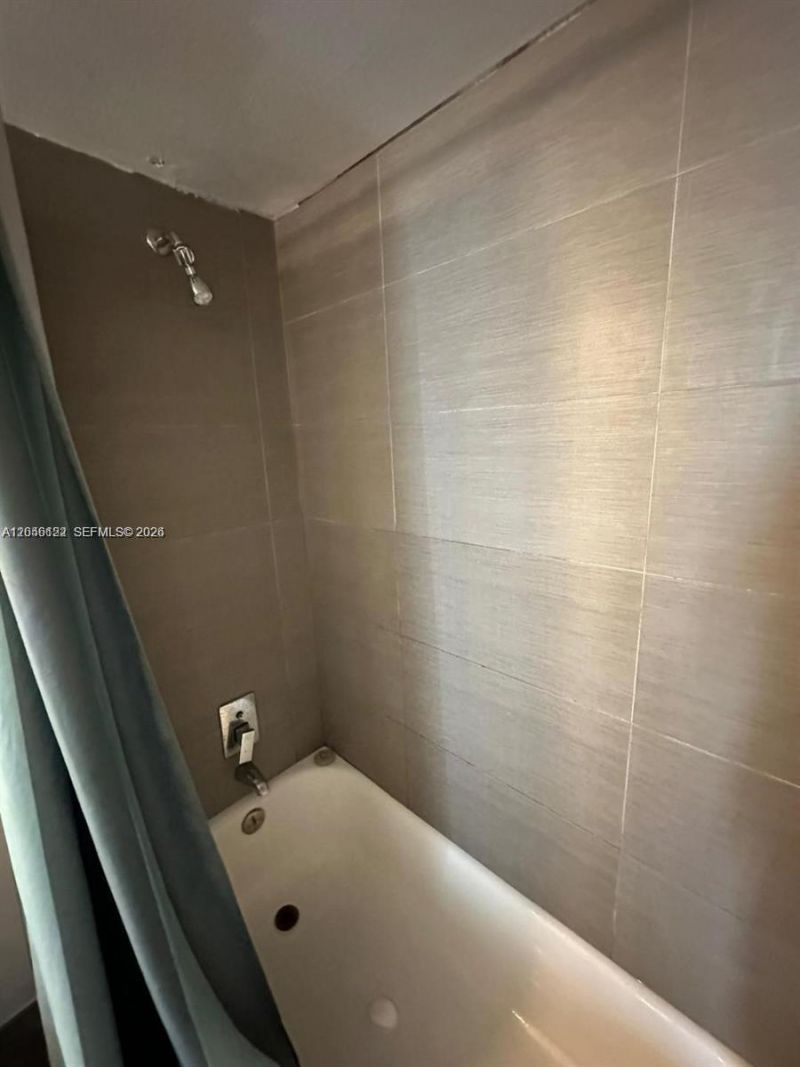 1801 S Ocean Dr , Unit 333, Hallandale Beach, FL 33009 Photo