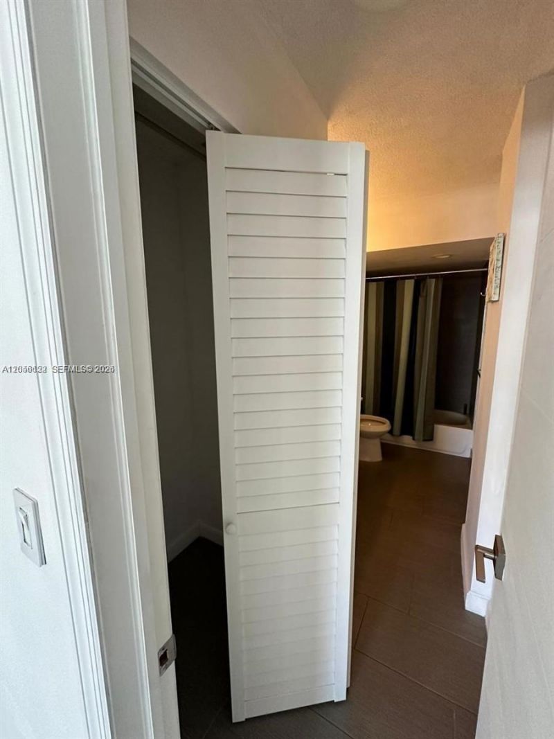 1801 S Ocean Dr , Unit 333, Hallandale Beach, FL 33009 Photo