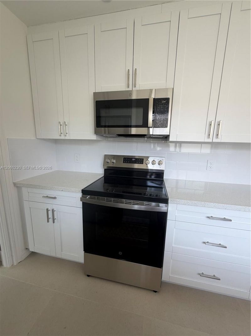 5171 SW 6th St , Miami, FL 33134 Photo