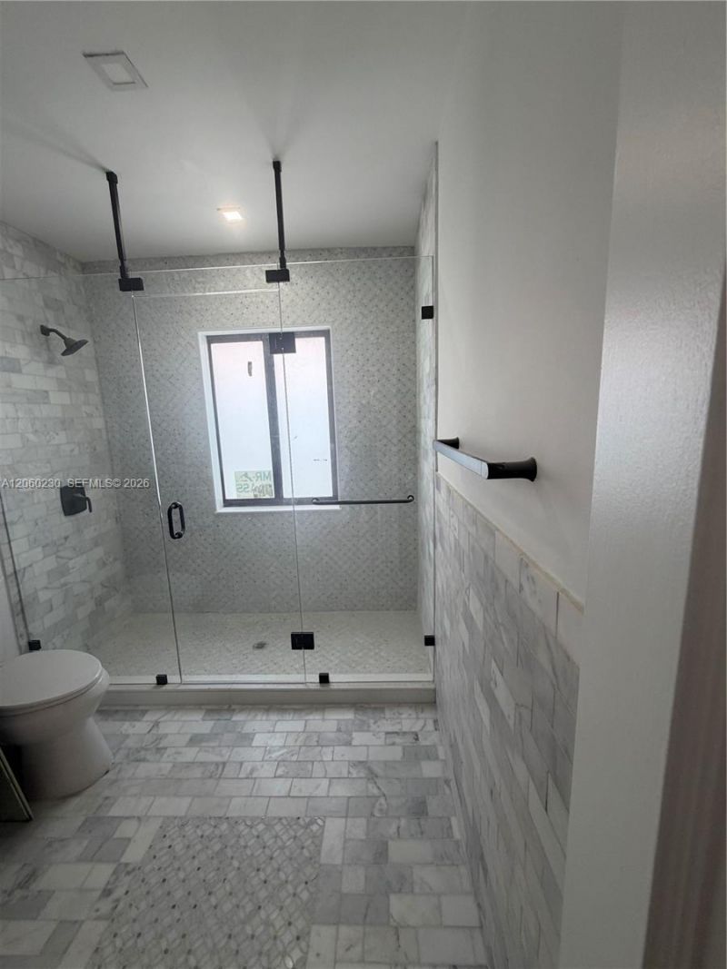 5171 SW 6th St , Miami, FL 33134 Photo