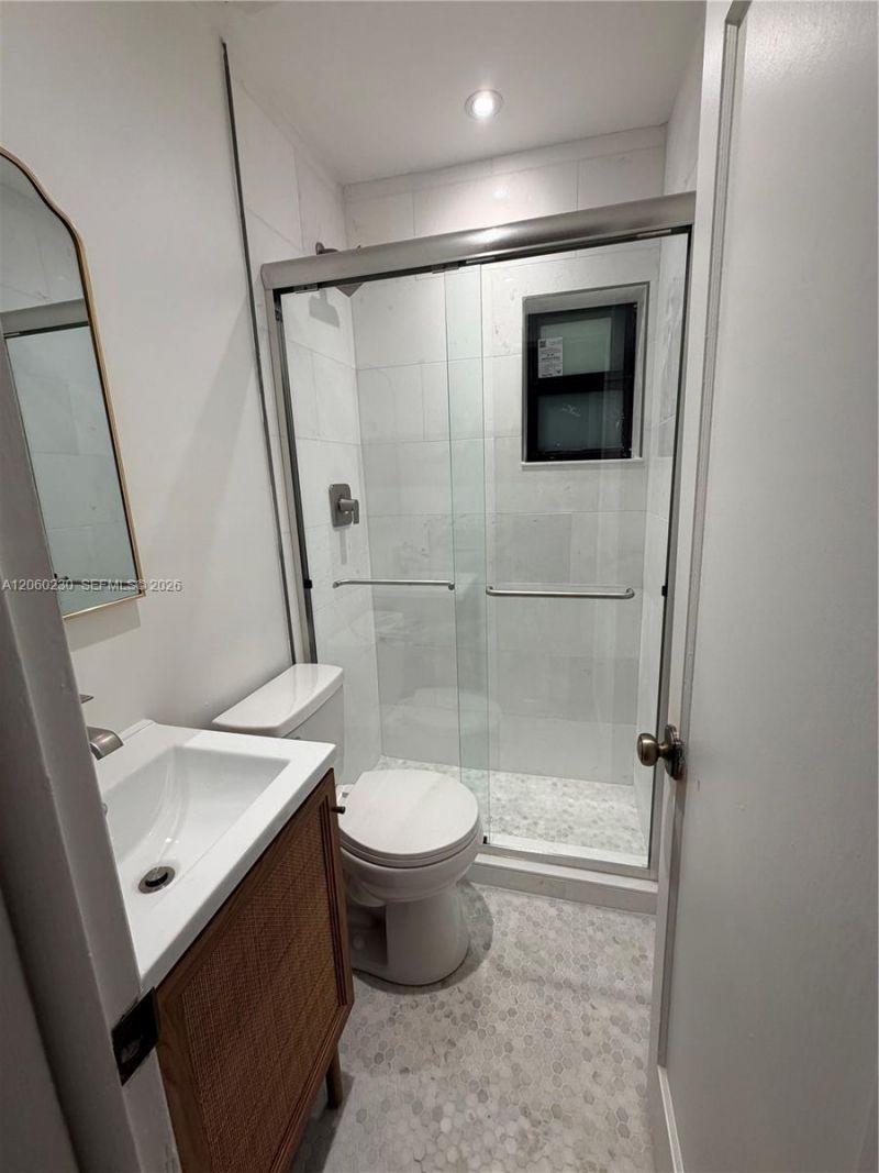 5171 SW 6th St , Miami, FL 33134 Photo