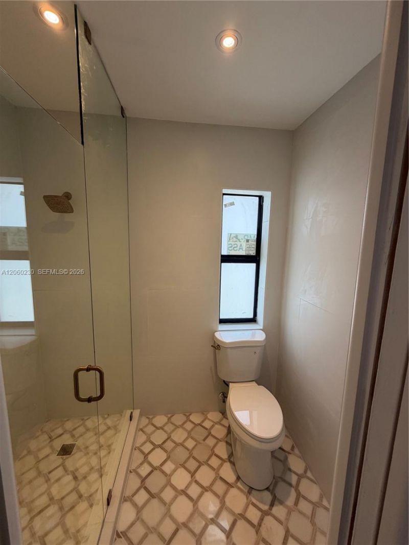 5171 SW 6th St , Miami, FL 33134 Photo