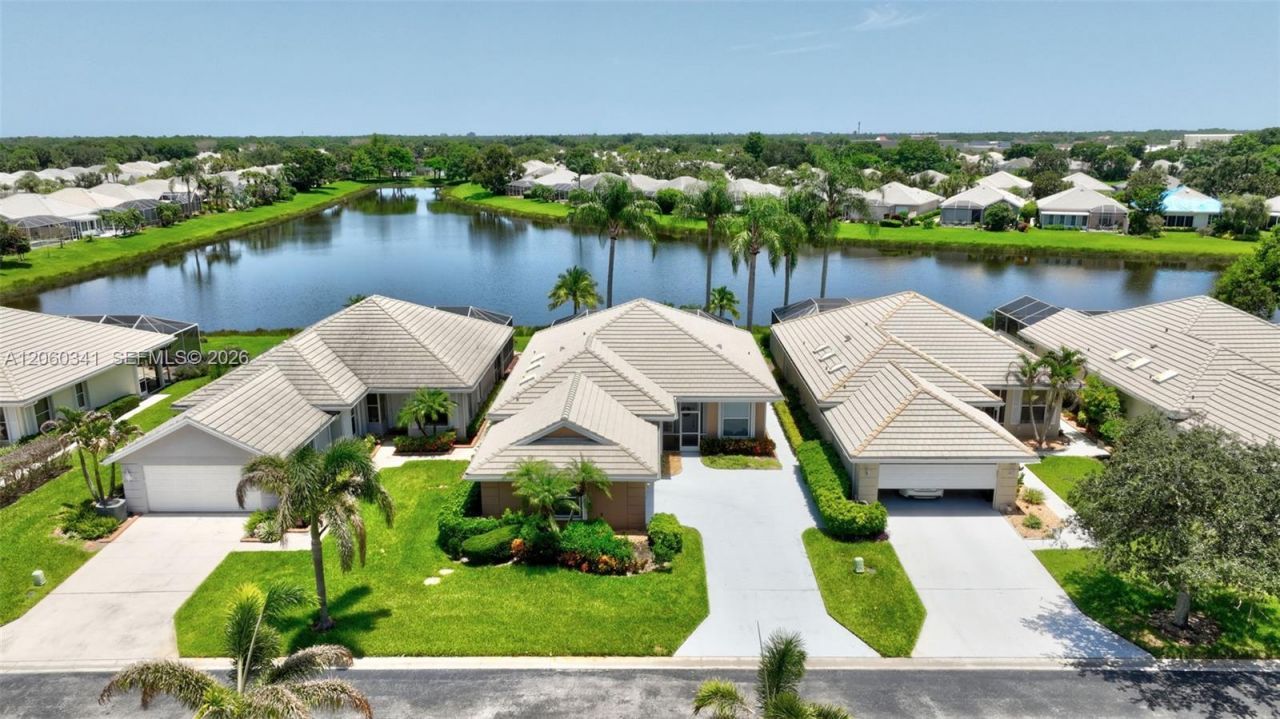 169 NW Bentley Cir, Port Saint Lucie, FL 34986 Photo
