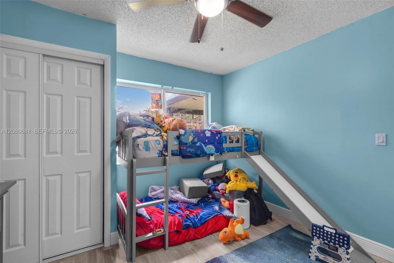 11311 NW 23rd St, Pembroke Pines, FL 33026 Photo