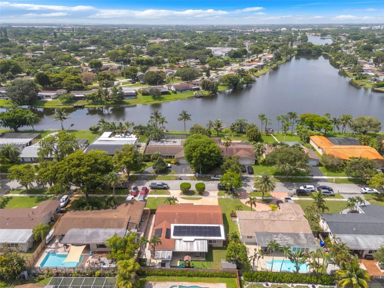 11311 NW 23rd St, Pembroke Pines, FL 33026 Photo