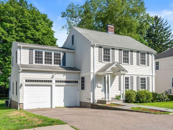 82 Allen Avenue, Unit SF, Newton, MA 02468