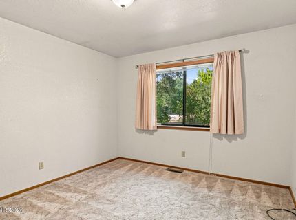 2637 Kayne Avenue, Minden, NV 89423 Photo