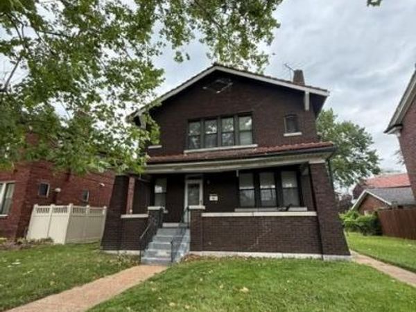 6957 Clayton Avenue , St Louis, MO 63117