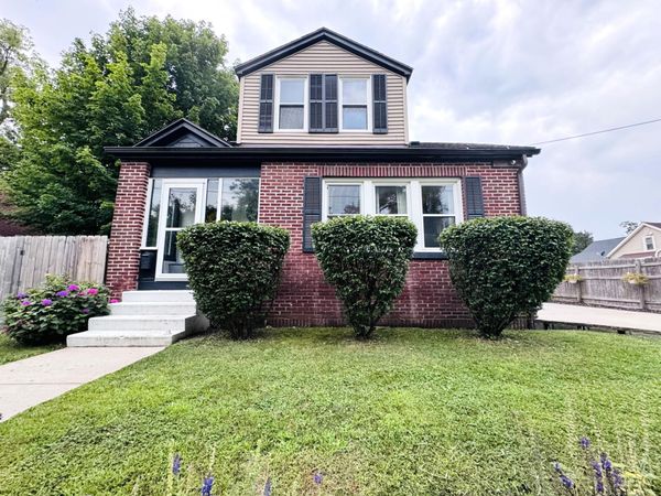 210 Emmons Street, Niles, MI 49120