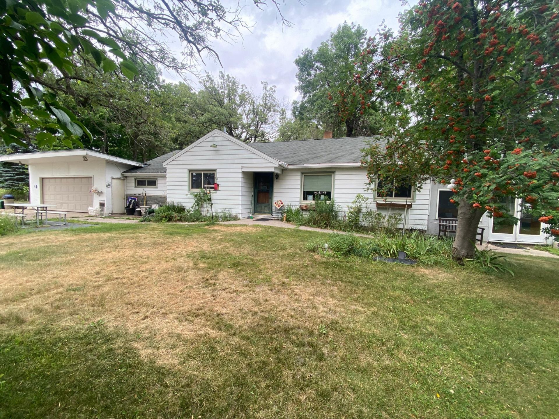 11381 Hubert Lane, Cold Spring, MN 56320