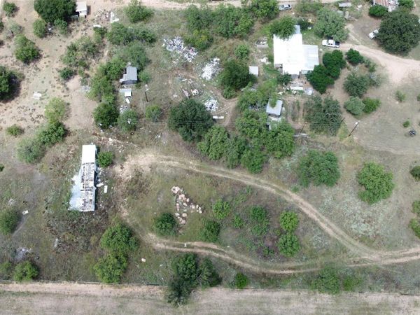 1208 Eula LN, Kingsland, TX 78639