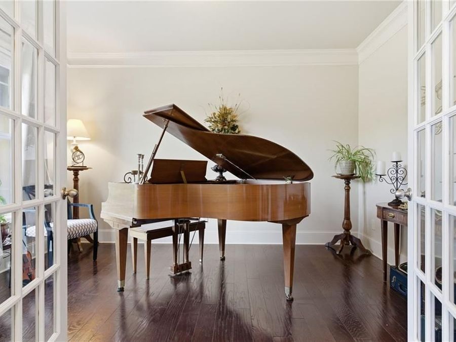 Property Image 8