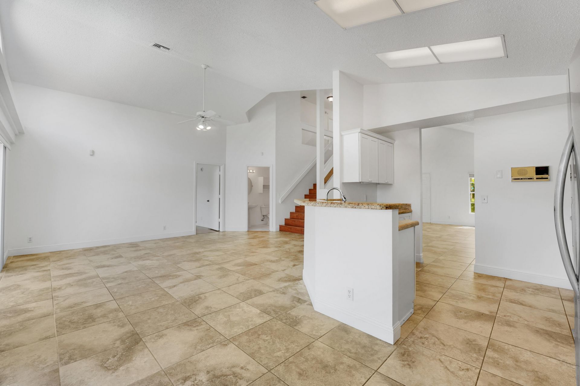 4355 Leicester Court, West Palm Beach, FL 33409 Photo