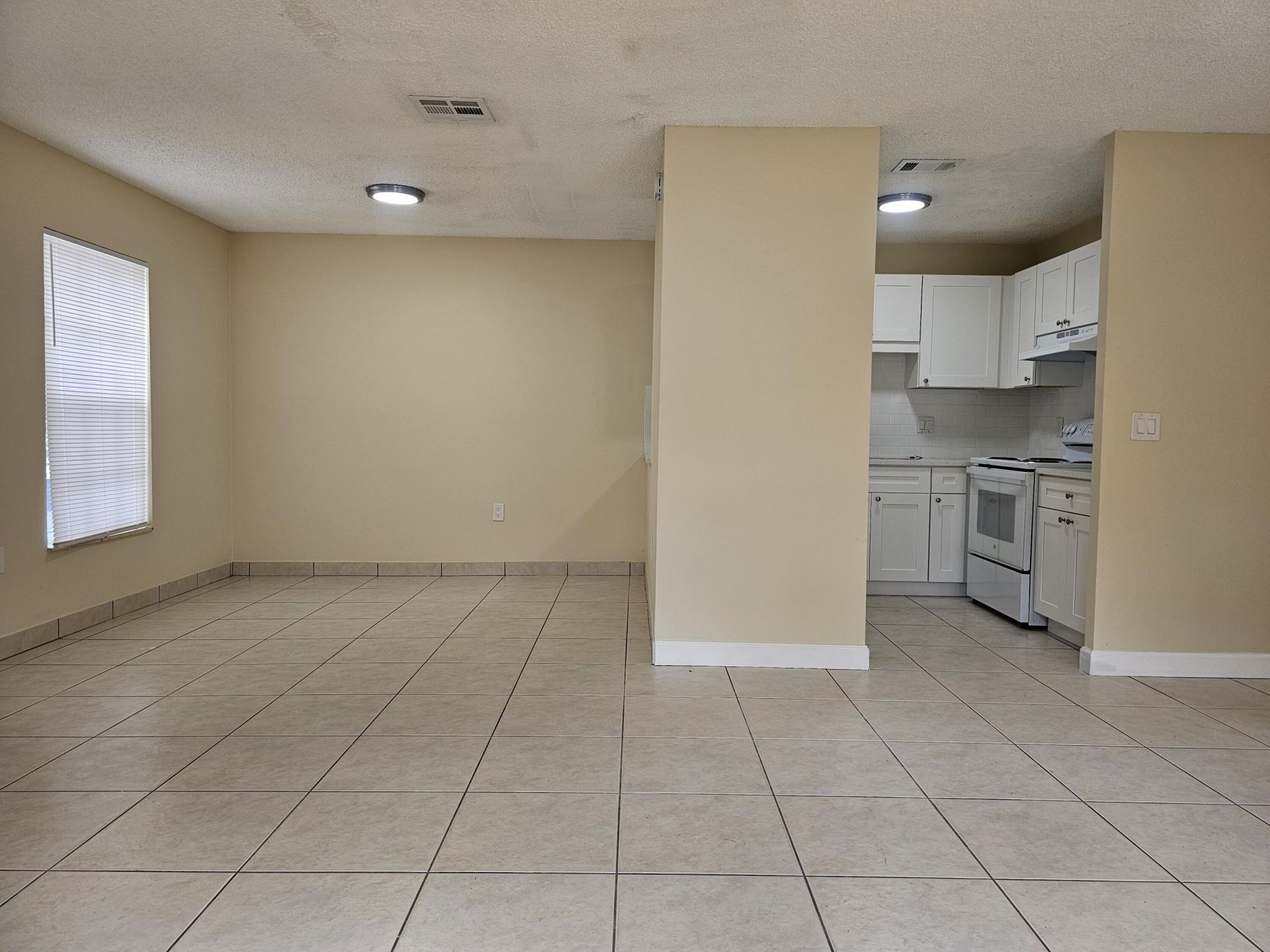 5836 S 37th Court, Greenacres, FL 33463 Photo