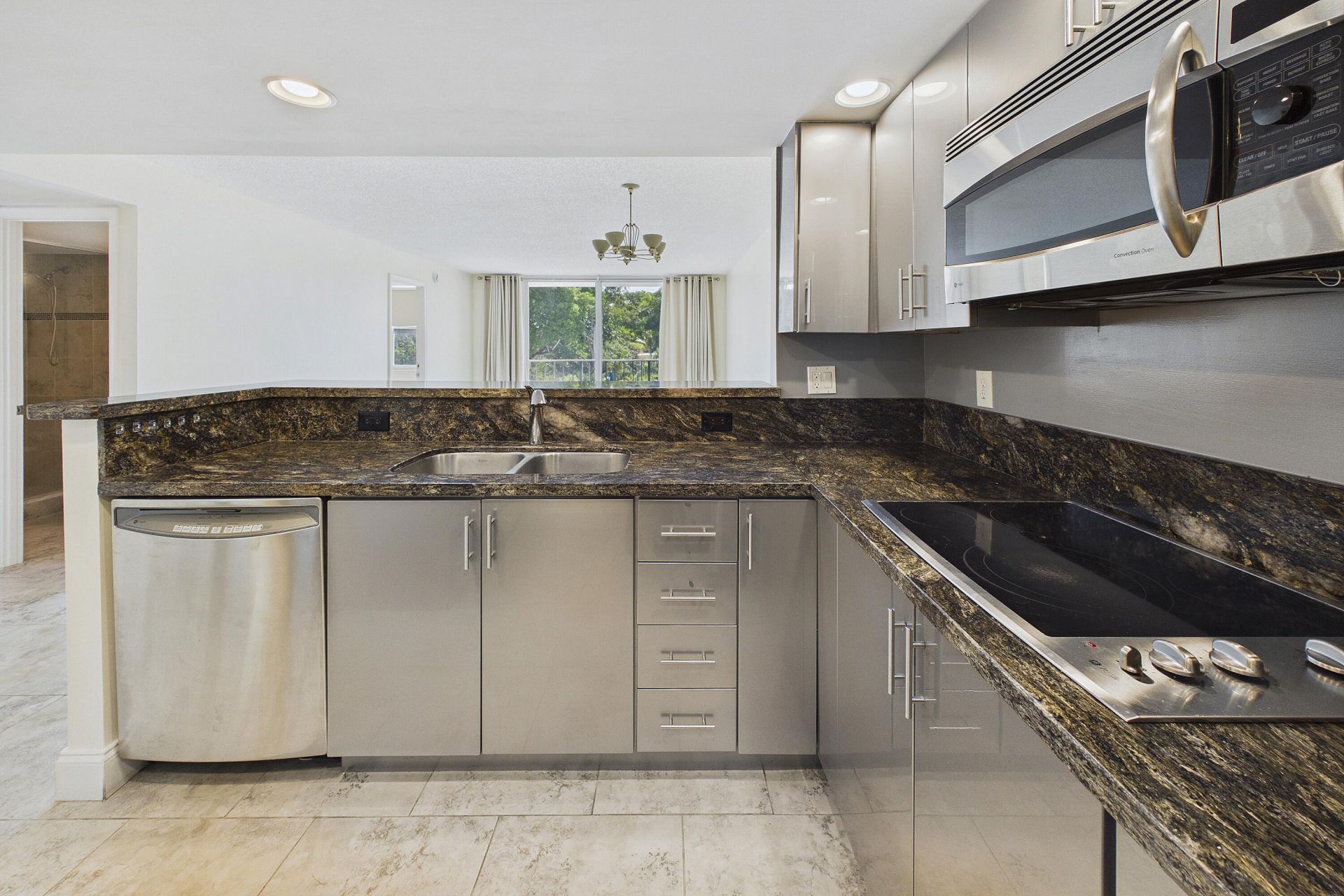 1800 N Andrews Avenue N, Unit 2A, Fort Lauderdale, FL 33311 Photo