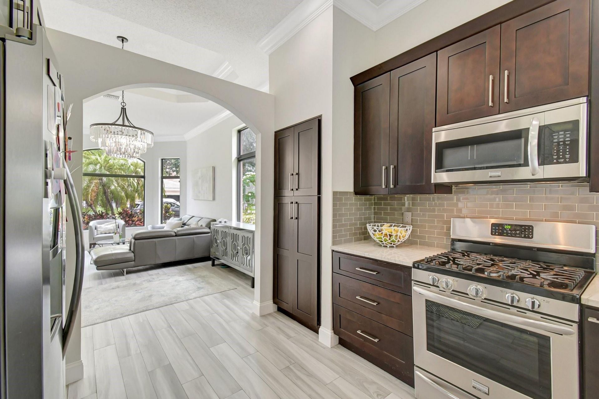 6041 SW 195th Avenue, Pembroke Pines, FL 33332 Photo