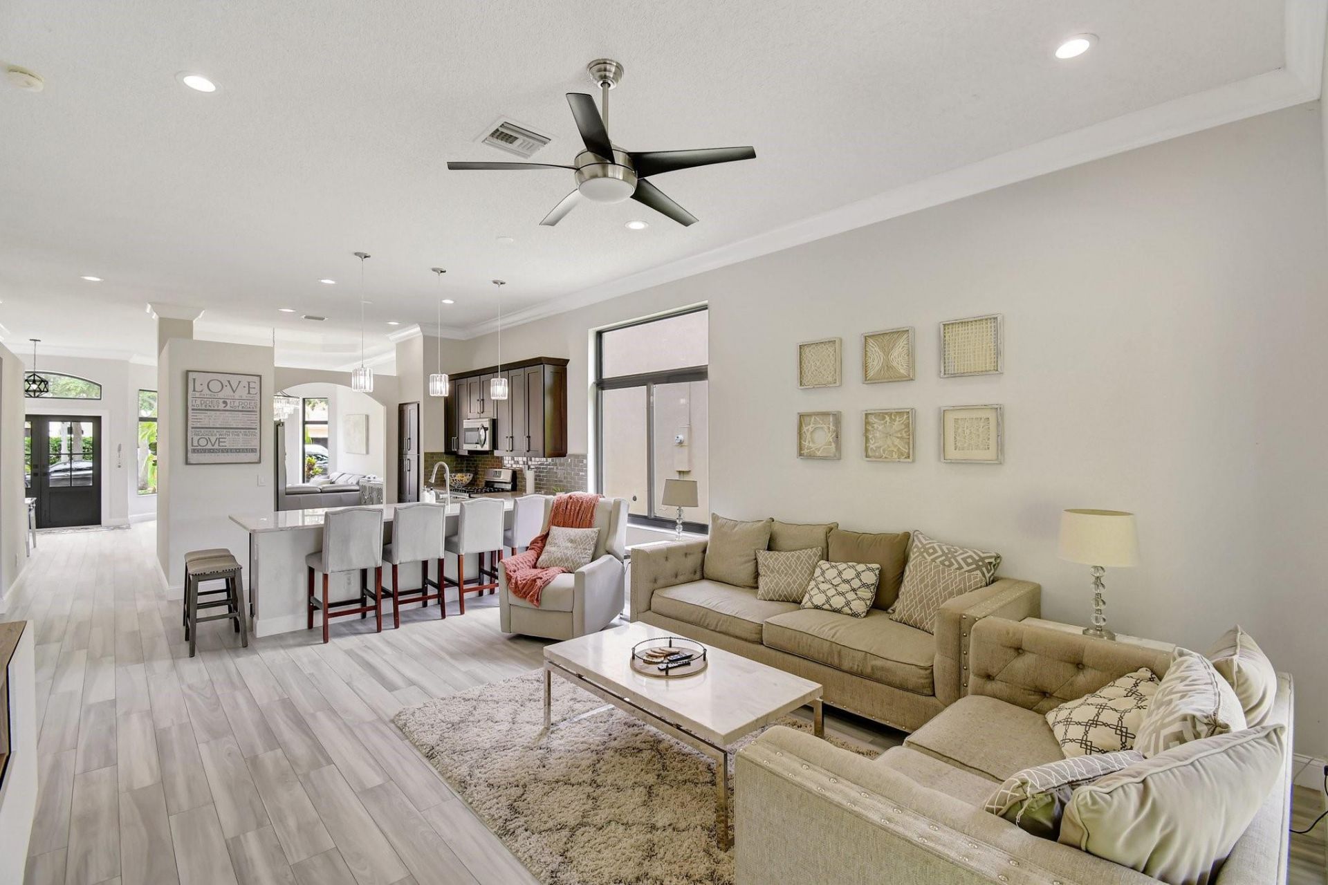 6041 SW 195th Avenue, Pembroke Pines, FL 33332 Photo