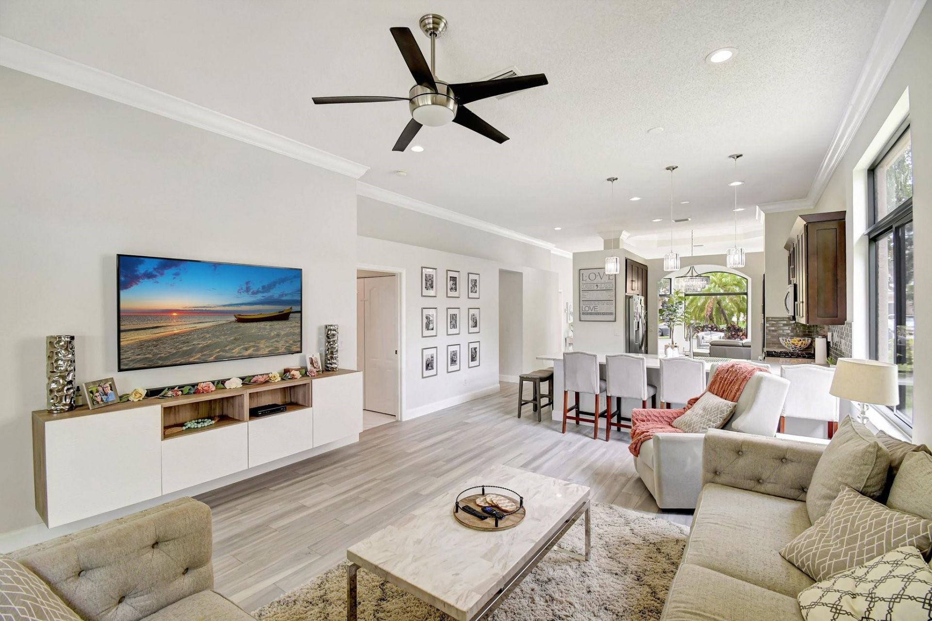 6041 SW 195th Avenue, Pembroke Pines, FL 33332 Photo
