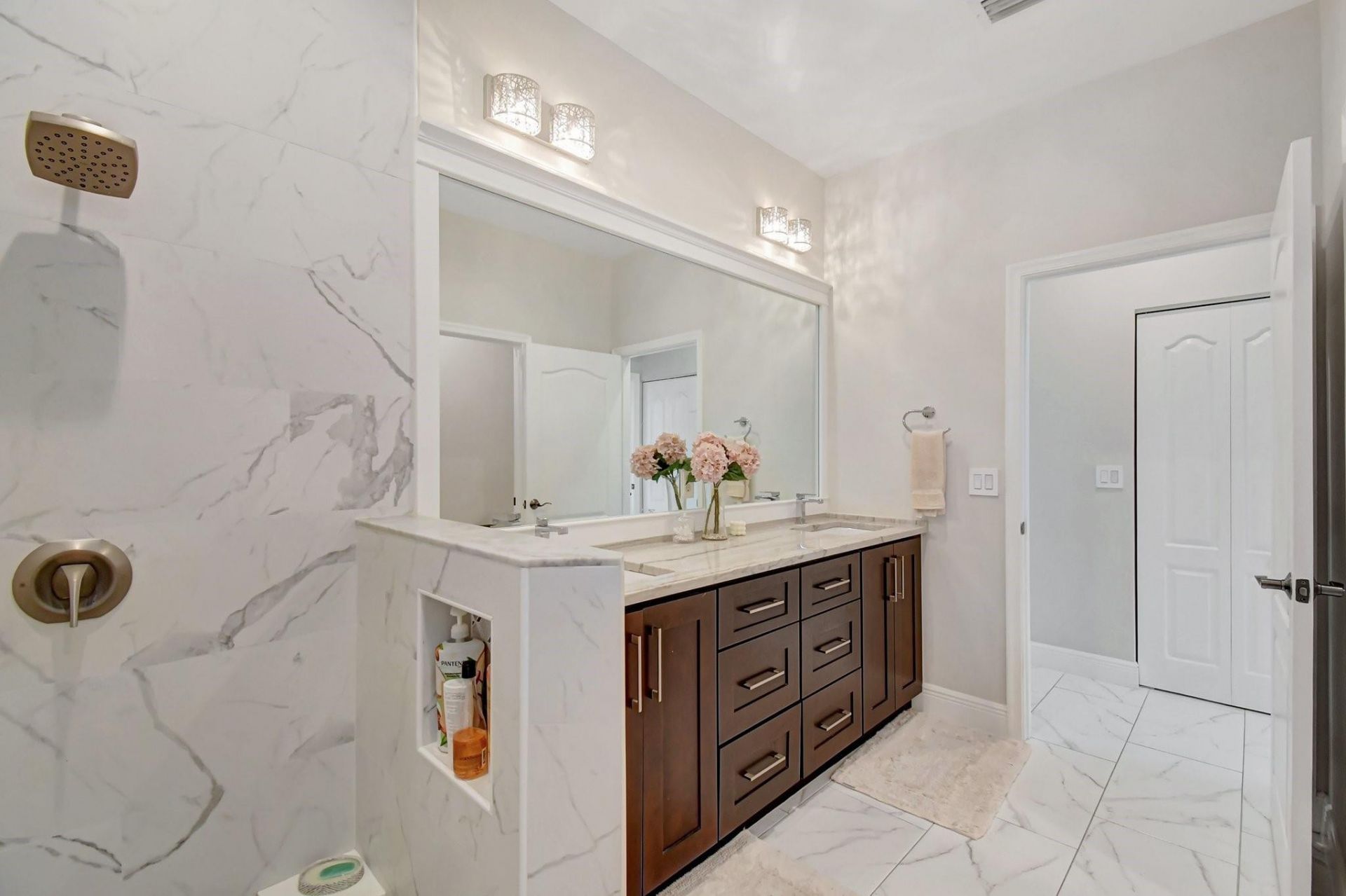 6041 SW 195th Avenue, Pembroke Pines, FL 33332 Photo