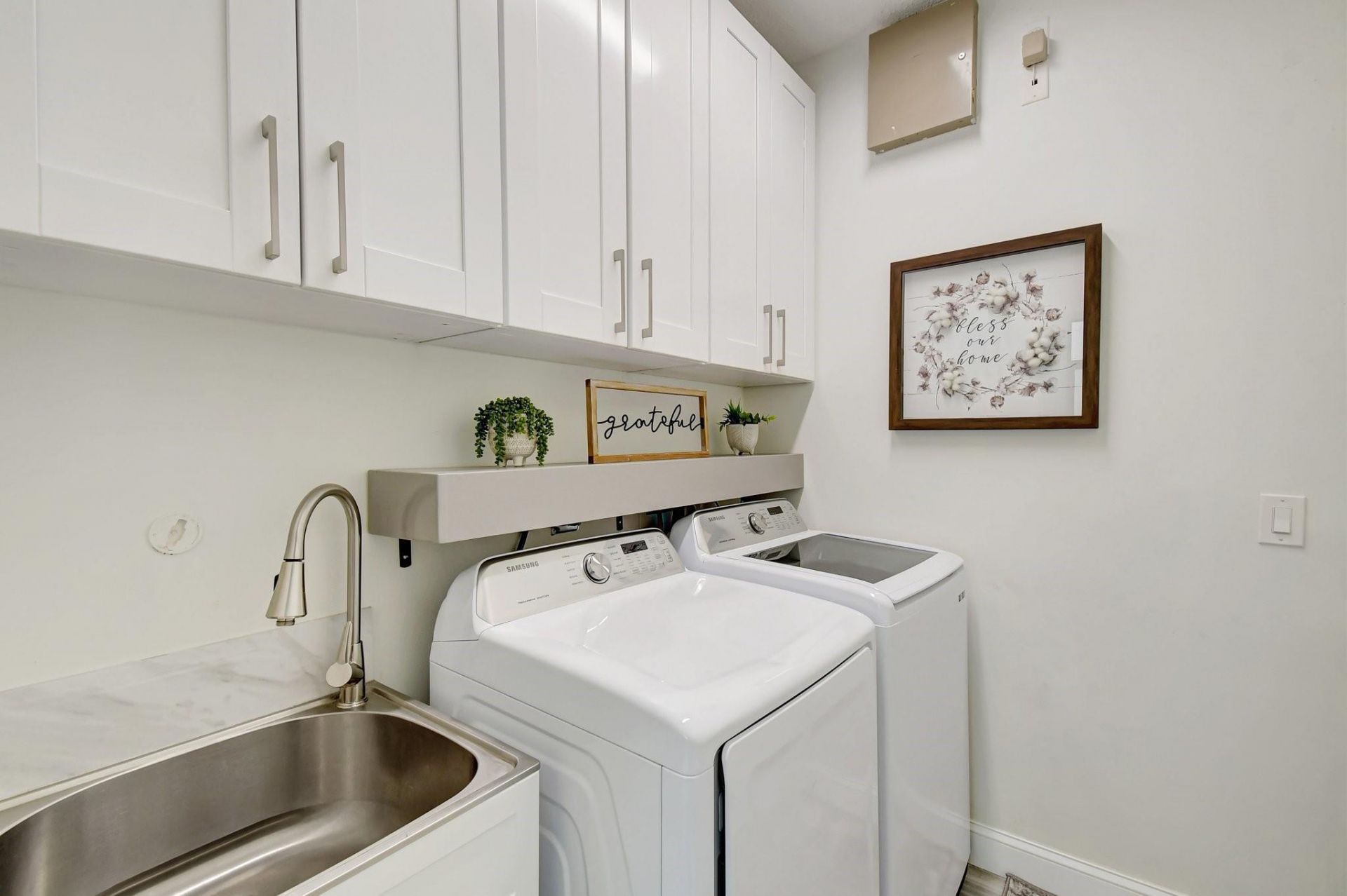 6041 SW 195th Avenue, Pembroke Pines, FL 33332 Photo