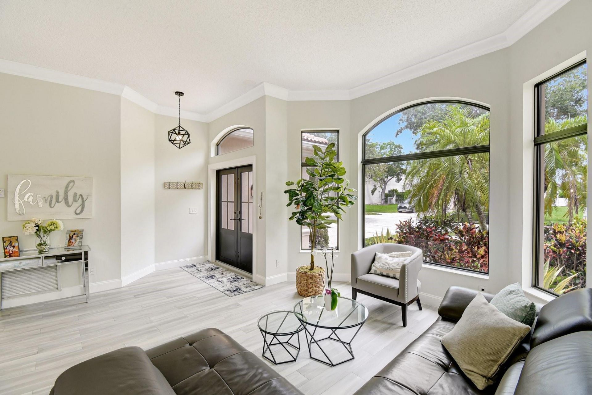 6041 SW 195th Avenue, Pembroke Pines, FL 33332 Photo