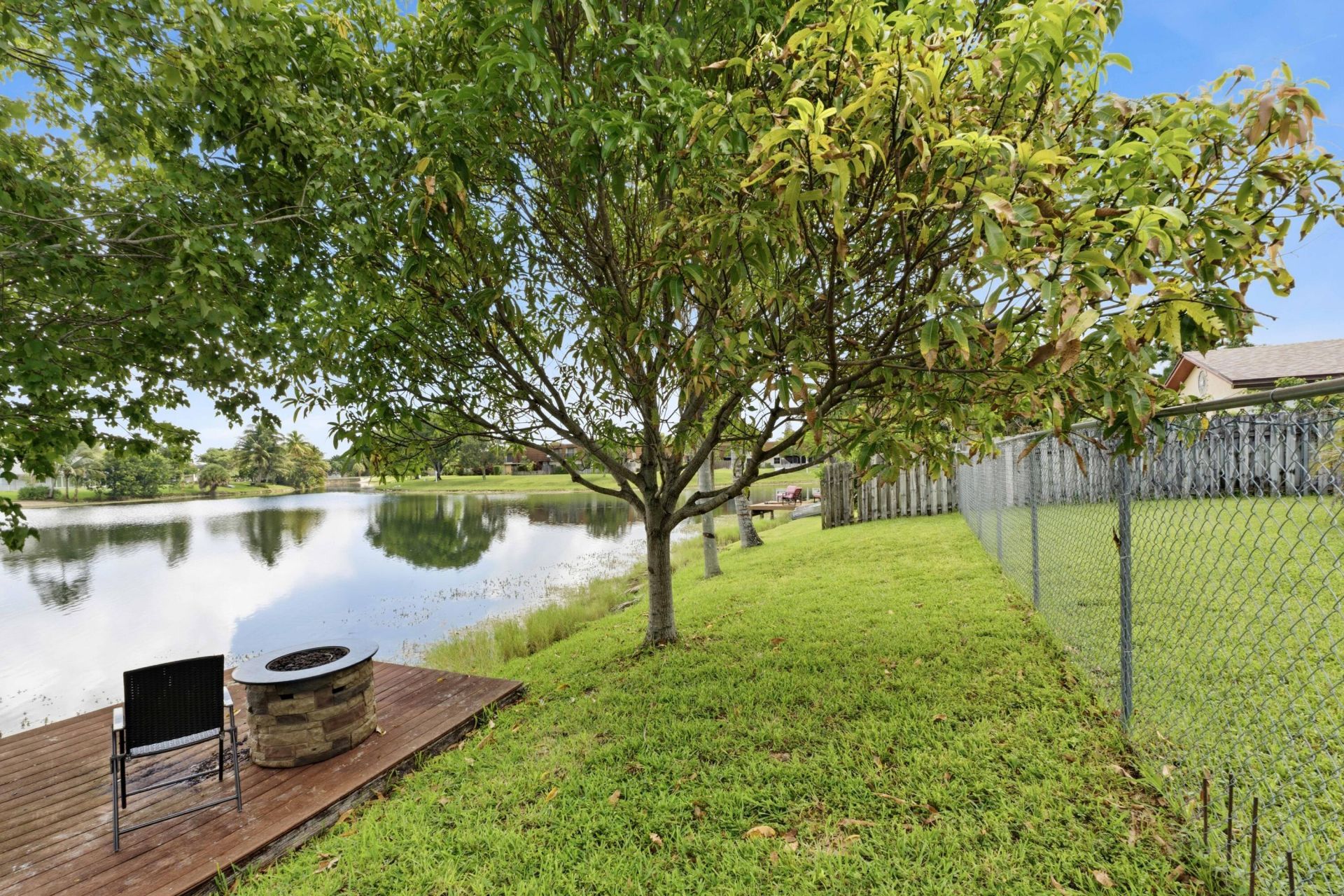 9437 NW 46th Court, Sunrise, FL 33351 Photo