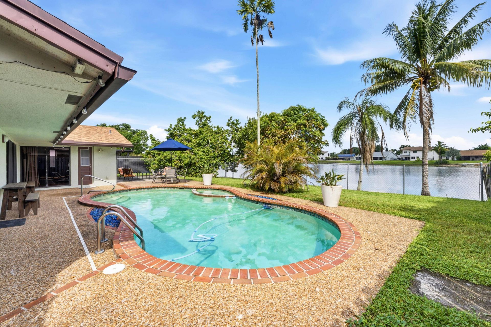 9437 NW 46th Court, Sunrise, FL 33351 Photo