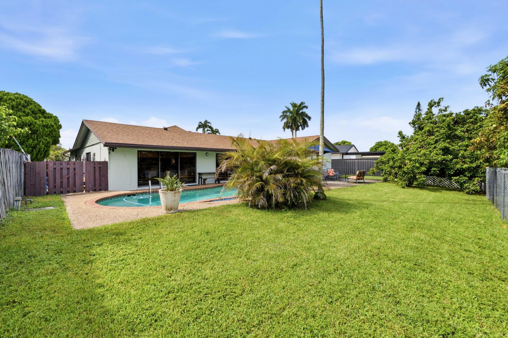 9437 NW 46th Court, Sunrise, FL 33351 Photo