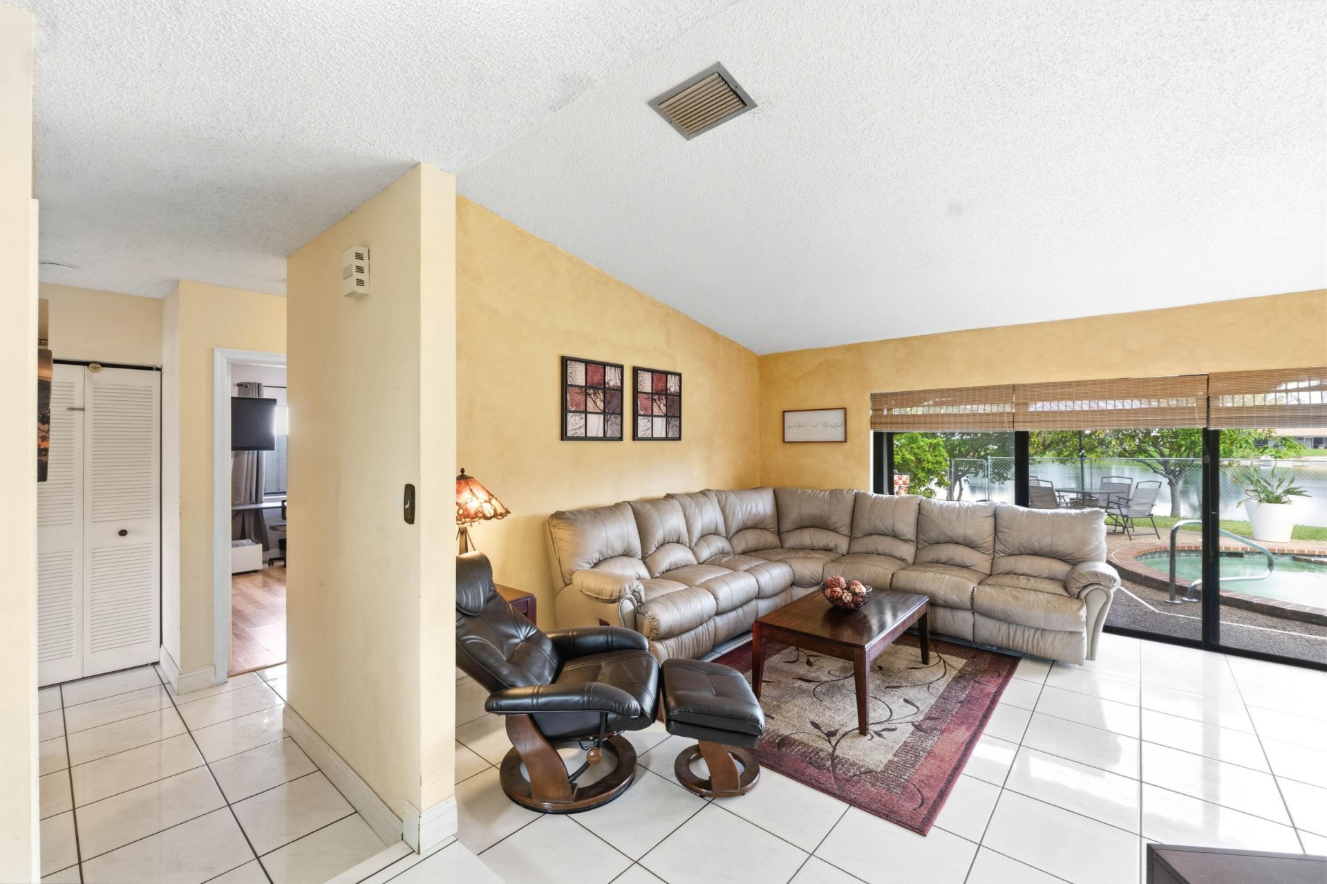 9437 NW 46th Court, Sunrise, FL 33351 Photo