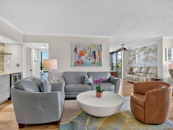 6845 Willow Wood Drive, Unit 3044, Boca Raton, FL 33434
