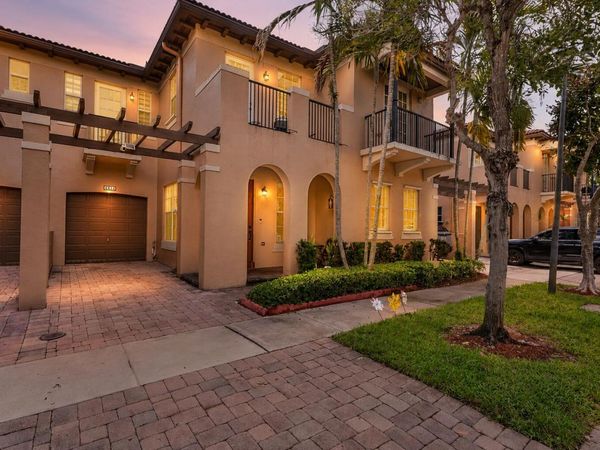 4414 MORGAN Lane, Davie, FL 33328