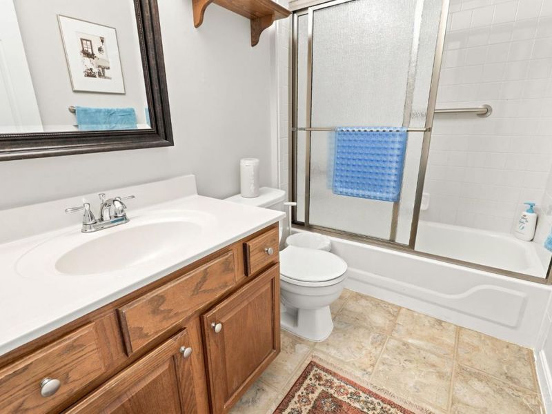 8512 Breezewood Court, West Chester, OH 45069 Photo 17