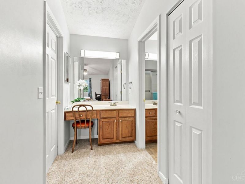 8512 Breezewood Court, West Chester, OH 45069 Photo 19