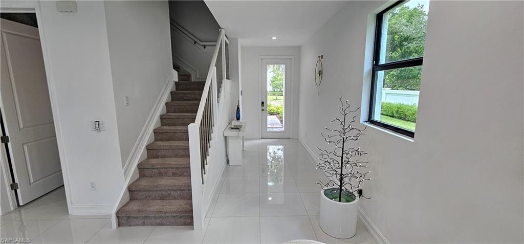 7510 Rockefeller Dr, Naples, FL 34119 Photo