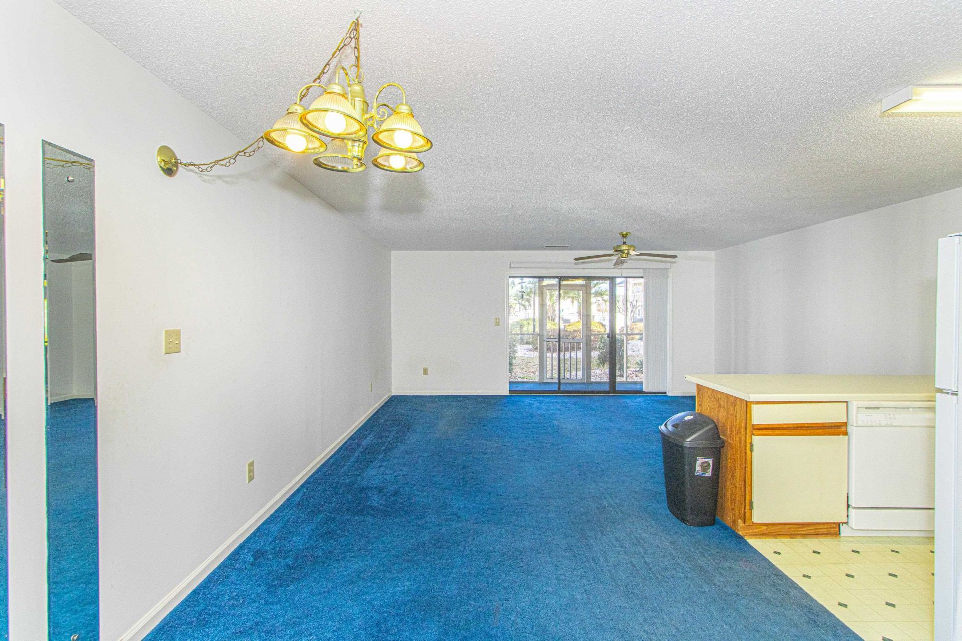 1870 Auburn Ln.  Photo 6