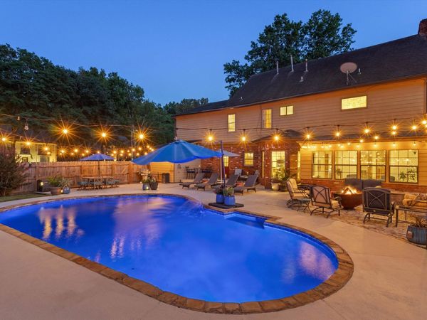 9026 LANSDOWNE LN, Germantown, TN 38139