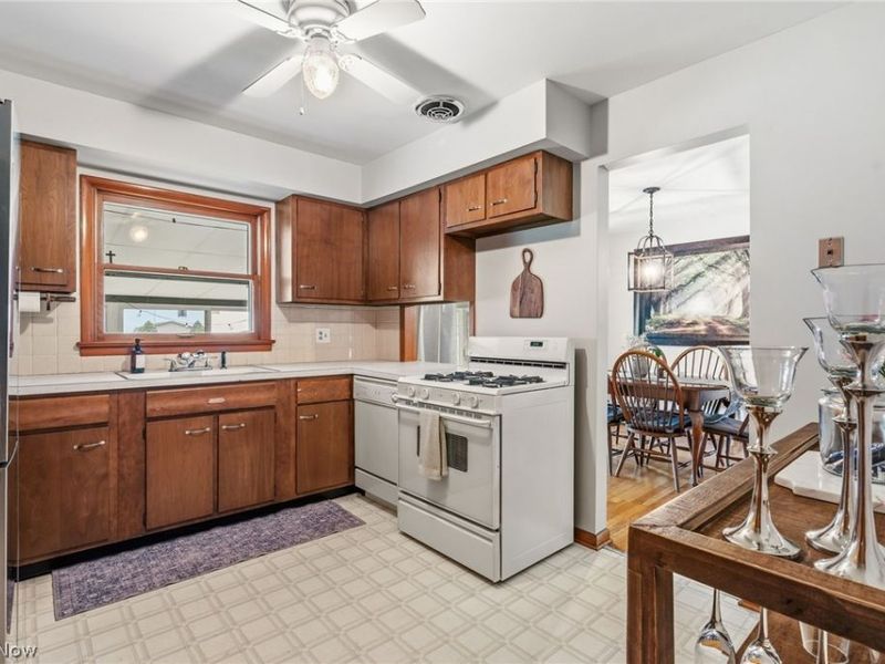 5543 Edwards Road , Ravenna, OH 44266 Photo 7