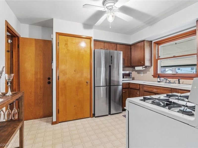 5543 Edwards Road , Ravenna, OH 44266 Photo 8