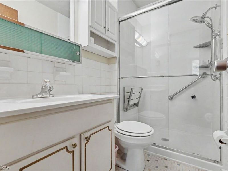 3064 Kent Road, Unit 207, Stow, OH 44224 Photo 18