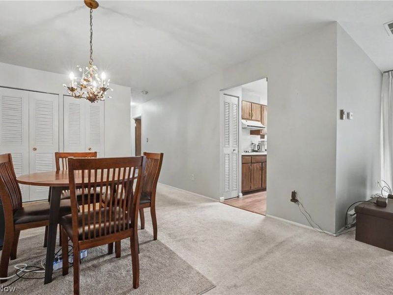 3064 Kent Road, Unit 207, Stow, OH 44224 Photo 3