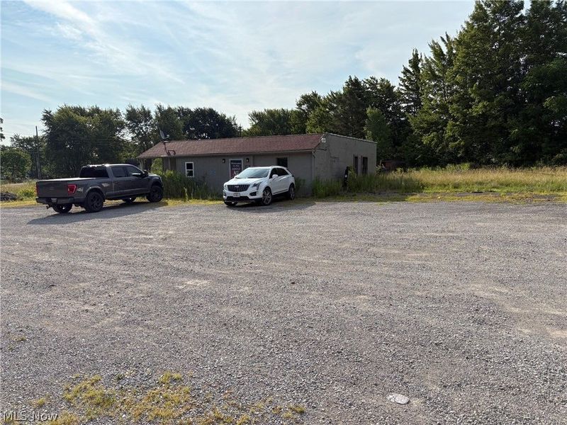 729 W 130th Street, Hinckley, OH 44233 Photo 9
