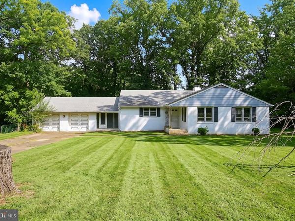 17 BROOKDALE DRIVE, CHERRY HILL, NJ 08034