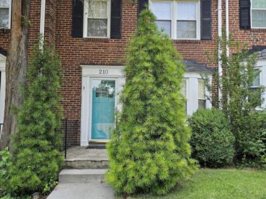 210 Stevenson Lane, Baltimore, MD 21212 Main Photo