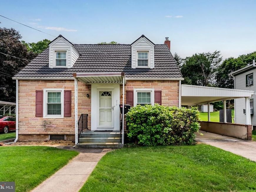 212 Clark Street, Lemoyne, PA 17043 Main Photo