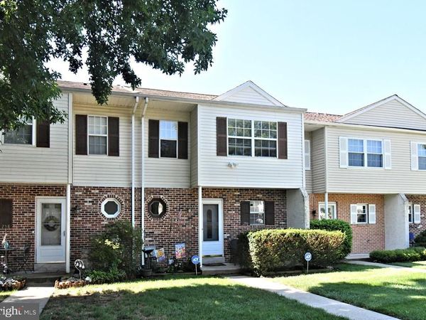 256 CARLYN COURT, DOWNINGTOWN, PA 19335