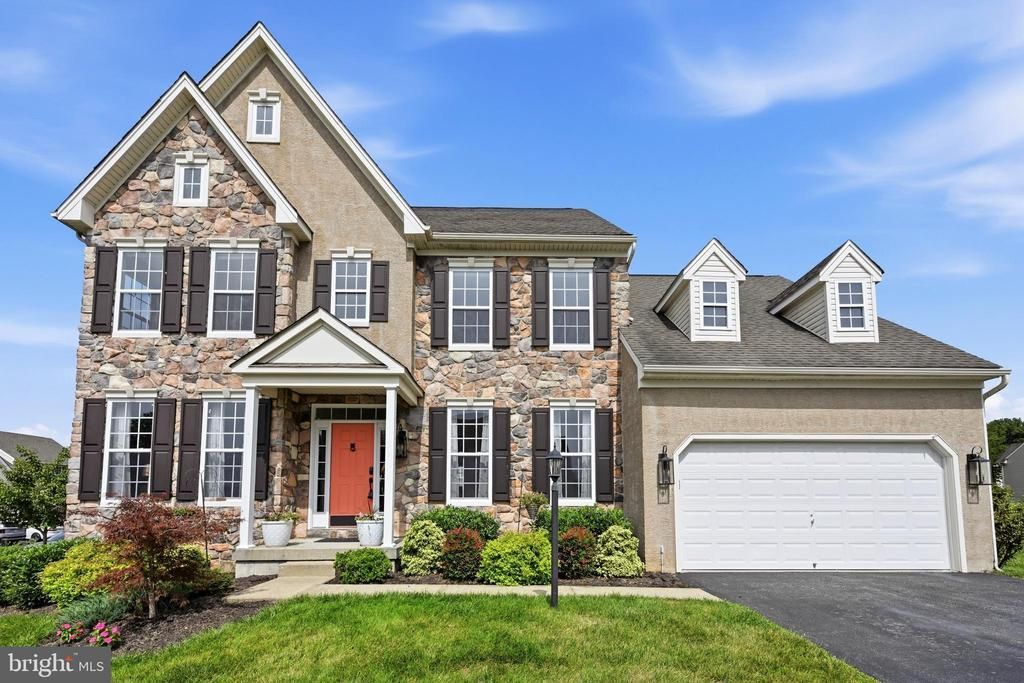1304 NORTHUMBERLAND ROAD, COATESVILLE, PA 19320