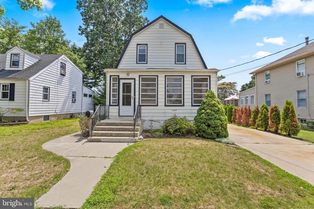 1857 Spruce Street , Hamilton, NJ 08610 Main Photo