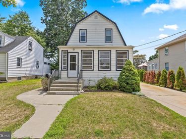 1857 SPRUCE STREET , HAMILTON, NJ 08610